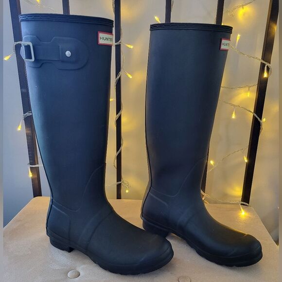 Women's size 9 HUNTER Original Tall Classic Black Waterproof Boots - Picture 4 of 8